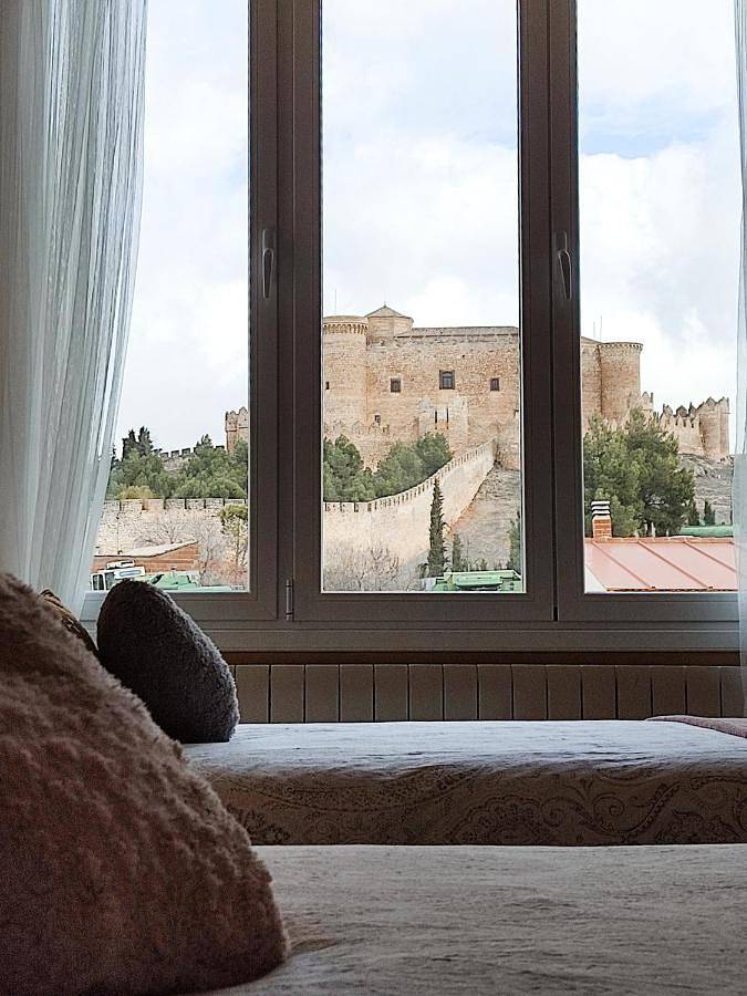 Casa de vacaciones para 2 personas, con vistas y jardín además de piscina y terraza - 1