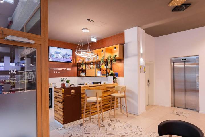 Hôtel pour 2 personnes, avec jacuzzi dans Baia Mare - 3