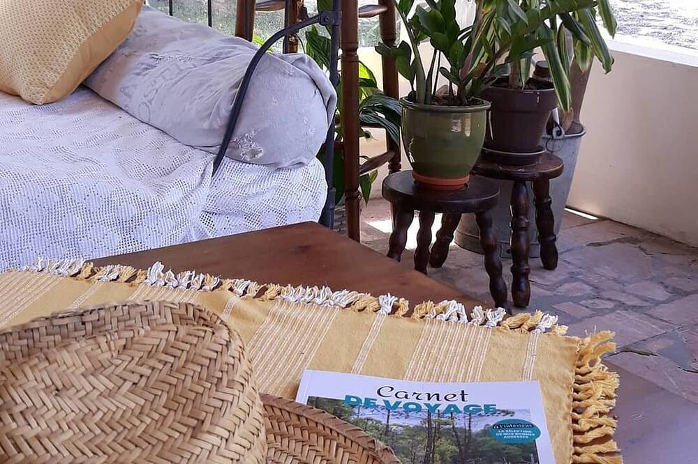 Landes\" guest room with private Nordic bath in Sigalens, Langon en omgeving