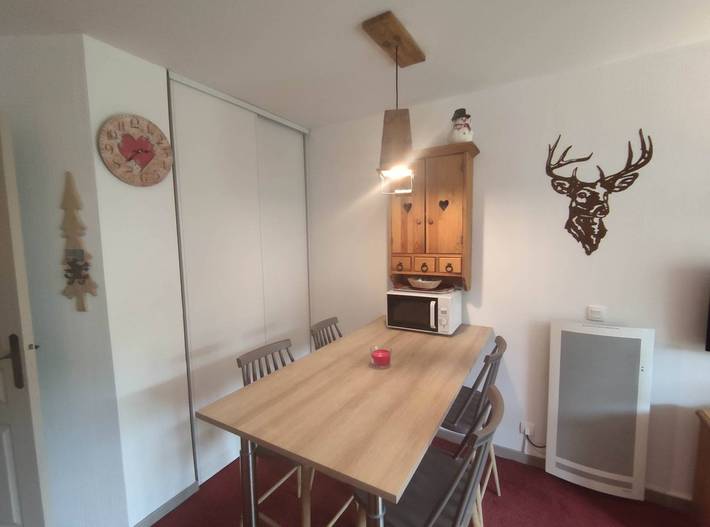 Appartement de vacances entier, 2 Pieces Renove Chaleureux in Isola 2000, Isola