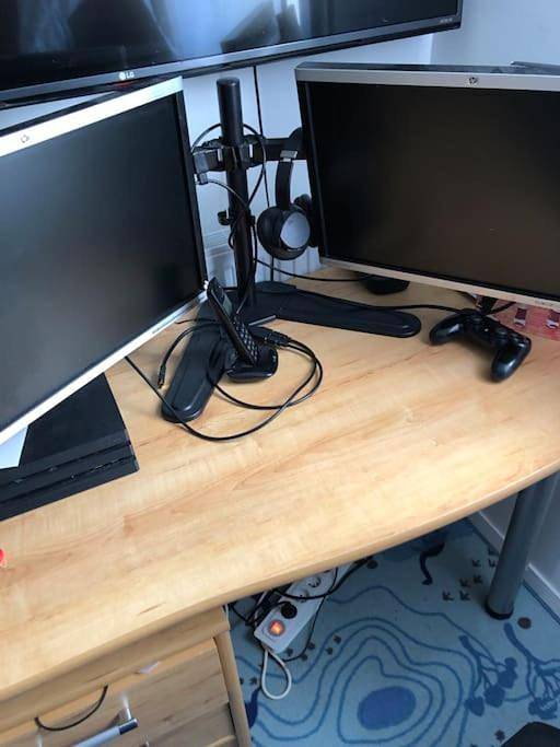 Gîte pour 7 personnes, avec terrasse et jardin à Saint-Étienne-du-Rouvray - 2