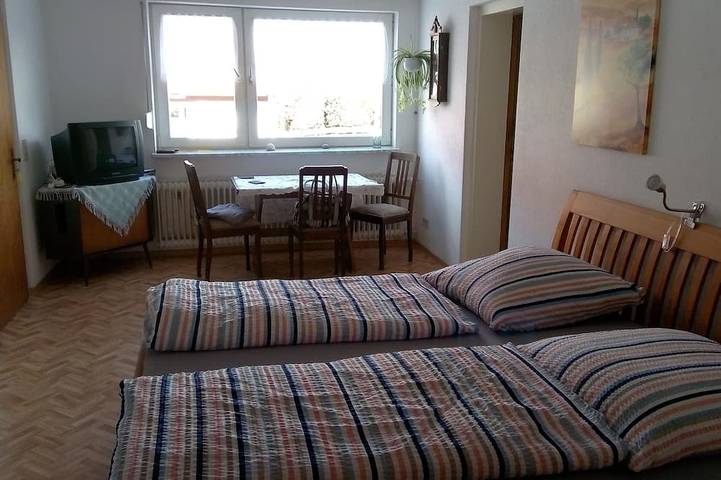 Ferienhaus für 11 Personen, mit Whirlpool und Garten sowie Sauna in Hessen - 3