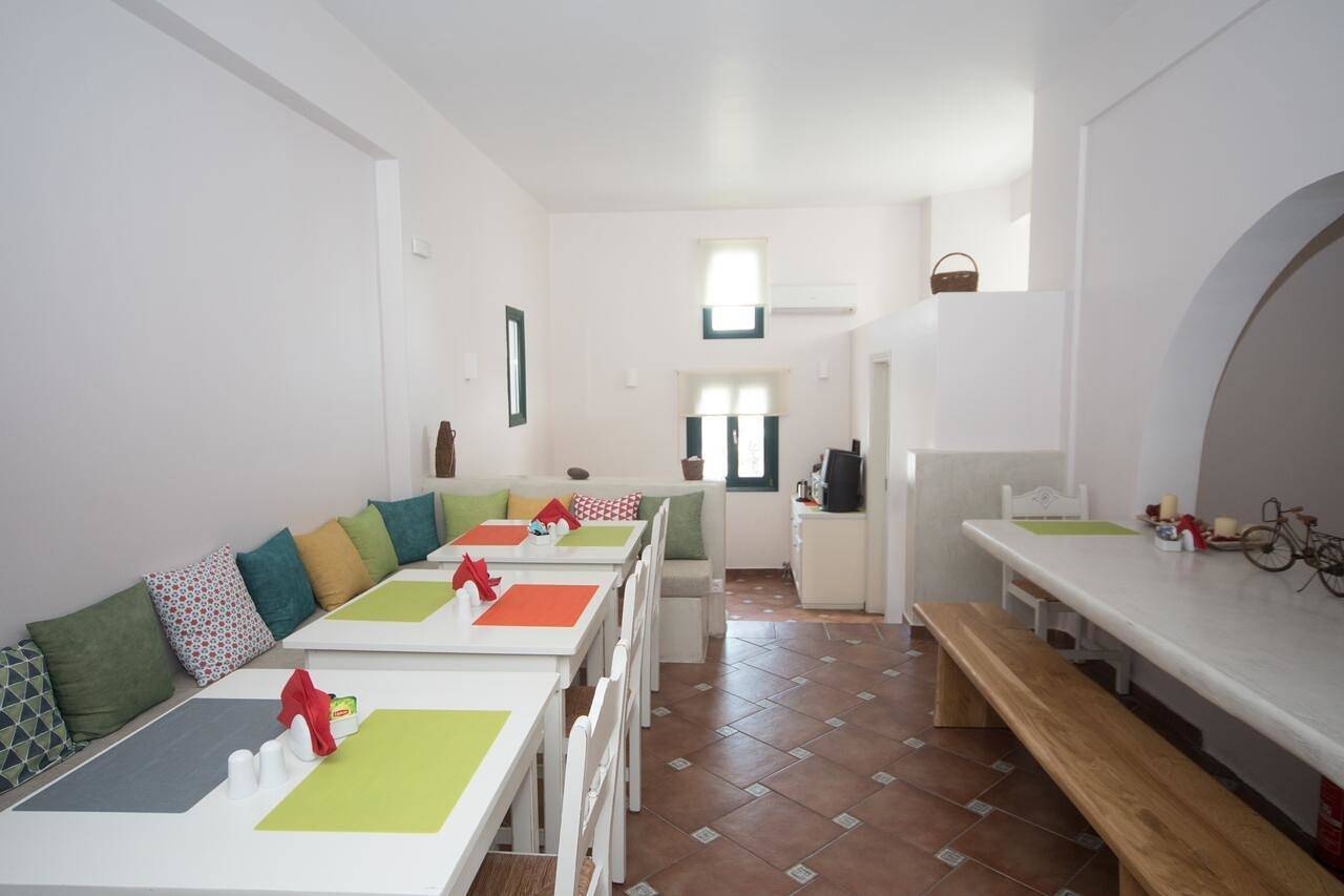 Costa Marina Villas in Thera, Santorin