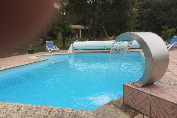 Ruhig gelegenes Ferienhaus in der Nähe von Carcassonne Pool in Ventenac-Cabardès, Carcassonne und Umgebung
