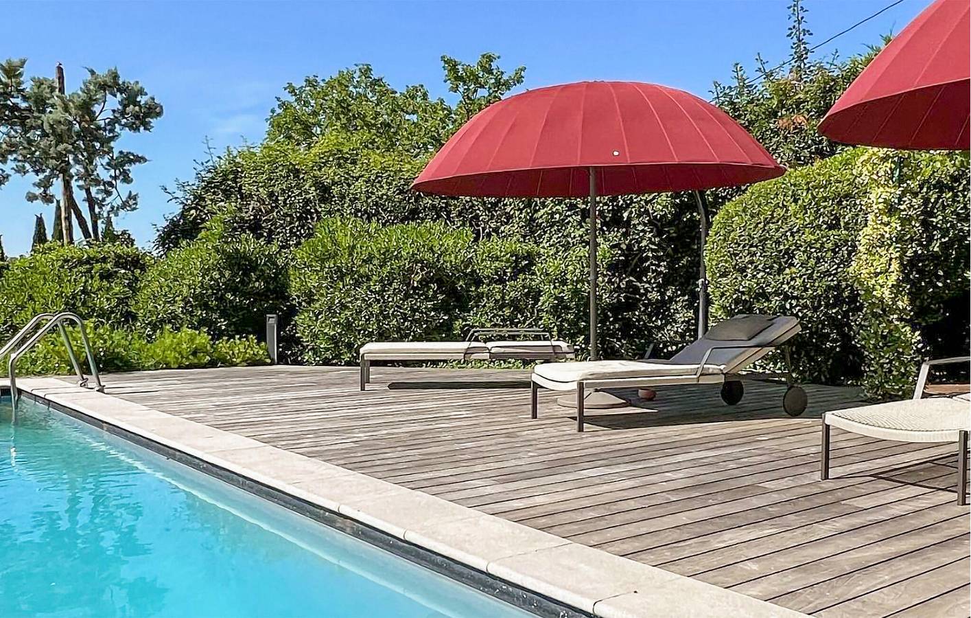 Appartement confortable 2BR avec piscine et parking, Lussan - 2.5km in Lussan, Région de Nîmes