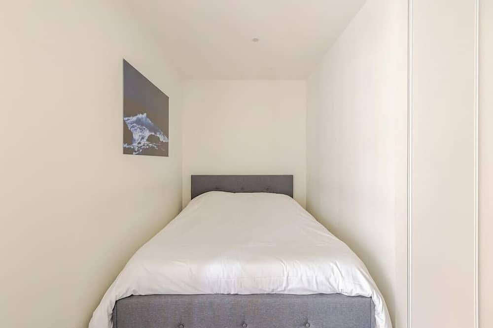 Entire apartment, Cozy studio with private garden 500m from the center in Barr, Sélestat-Erstein region