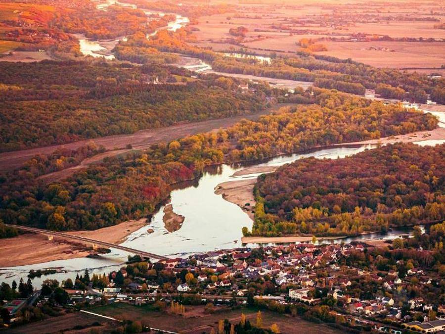 Camping Les Portes de Sancerre - Tent 2 persons - Bell 400 cyclist 2 persons in Saint-Satur, Bourges region