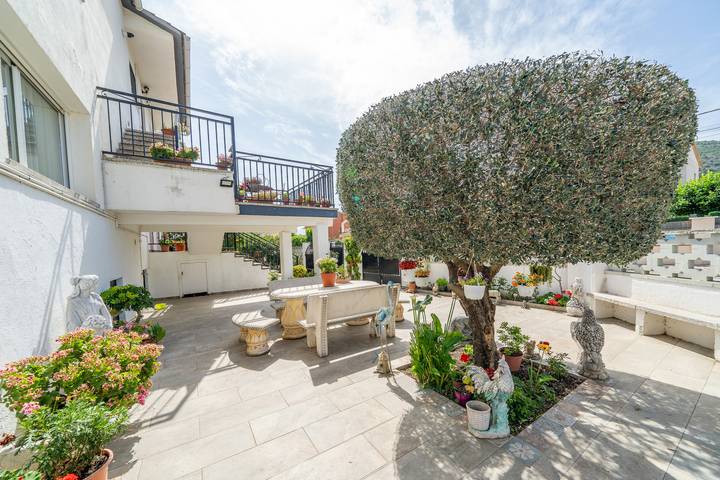 Ferienwohnung für 6 Personen, mit Balkon und Terrasse sowie Garten in Pineda de Mar - 2