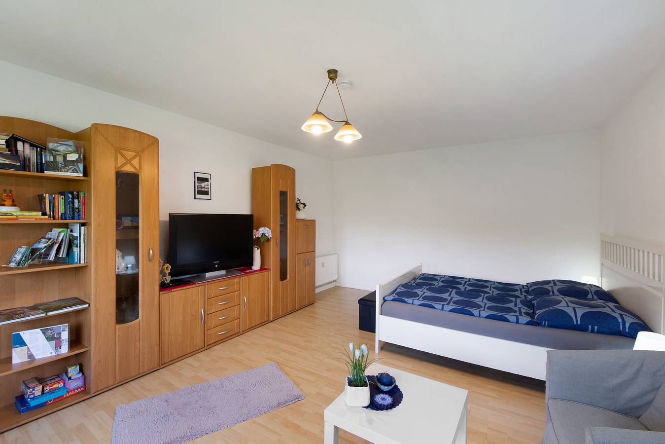 Ganze Wohnung, Ferienwohnung Waldblick" mit privater Terrasse, privatem Garten und Wi-Fi in Remscheid, Bergisches Land