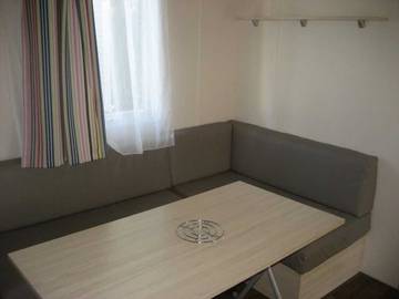 Camping pour 4 Personnes dans Déols, Indre, Photo 1