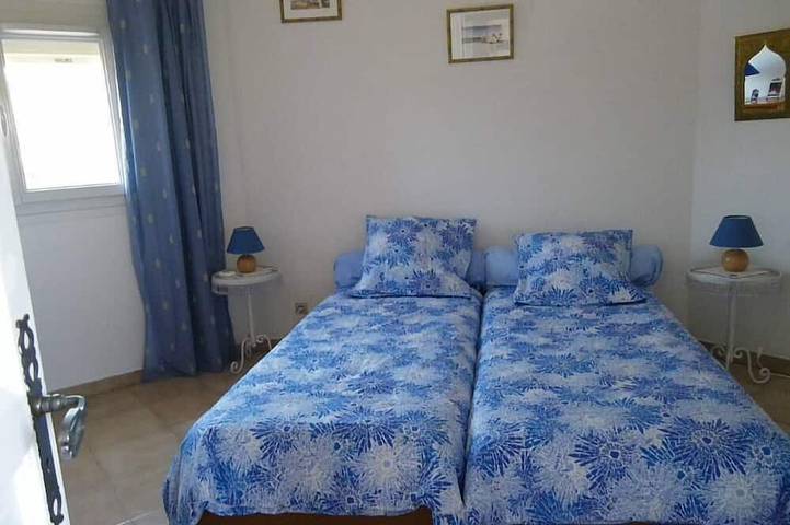 Location de vacances pour 8 personnes, avec jardin à Saint-Jean-de-Cornies - 2