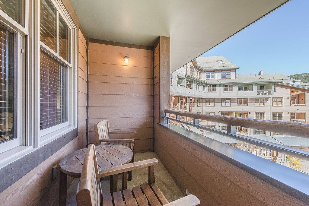 Ganze Wohnung, Ski in / out mit einem Schlafzimmer in der Zephyr Mountain Lodge in Winter Park, Arapaho and Roosevelt National Forests
