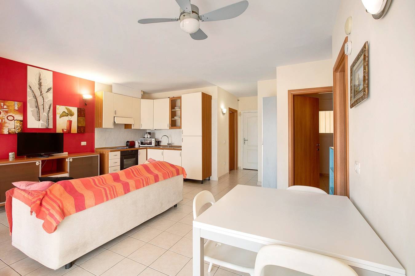 Apartamento entero, Casa de vacaciones "Tenerife Zen" con piscina compartida y Wi-Fi in Callao Salvaje, Adeje