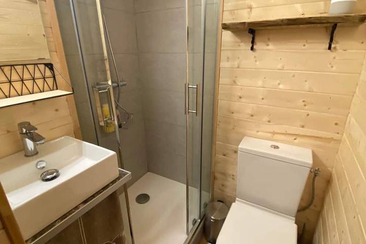 Gîte pour 4 personnes, avec balcon/terrasse dans Office De Tourisme La Toussuire - 3