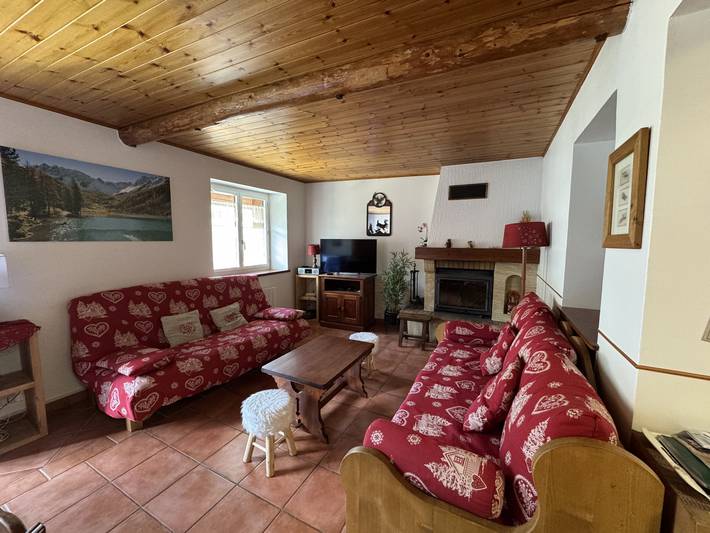 Gîte pour 8 personnes, avec Balcon et Jardin à La Salle-les-Alpes