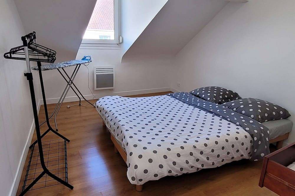 Apartamento entero, Hollyday Apart Paris Saint-Brice Cdg France in Saint-Brice-sous-Forêt, Valle del Oise