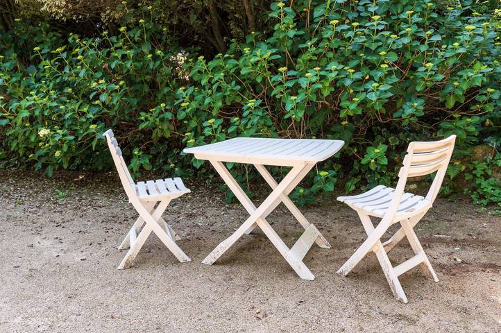 Cottage 'Le Nid de Tristan et Iseut' met privé terras, tuin en wifi in Plumelin, Pontivy en omgeving