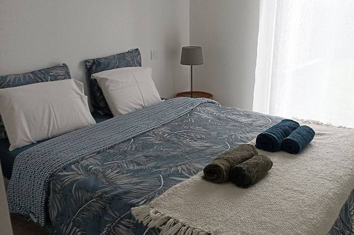 Gîte pour 4 personnes, avec terrasse et jardin dans Port Mer - 2