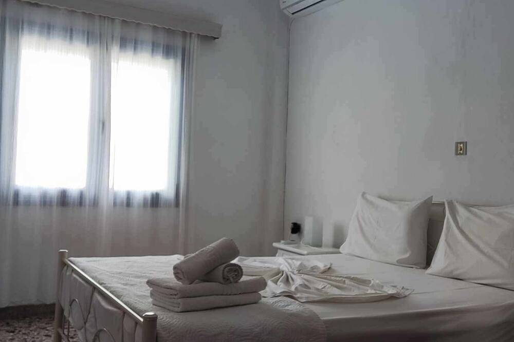 Haus auf den Wellen in Samos