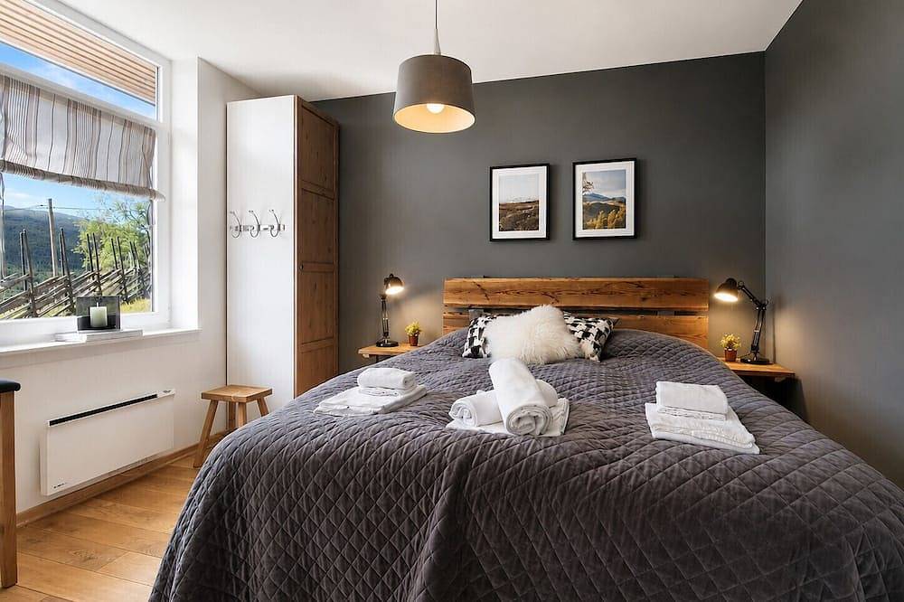 Ganze Wohnung, In the heart of magical Geilo – modern apartment with sunny terrace and views in Geilo, Hol
