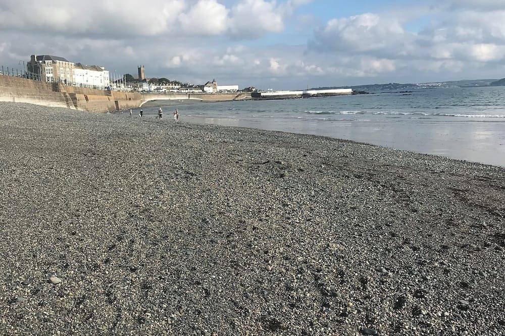 Penzance Sunny  quiet seaside  spacious bedroom in Penzance, Cornualles