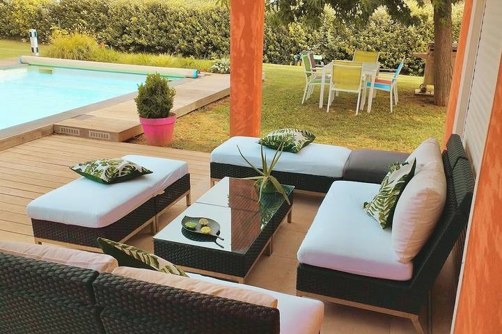 Location de vacances pour 6 personnes, avec terrasse et jardin à Salernes