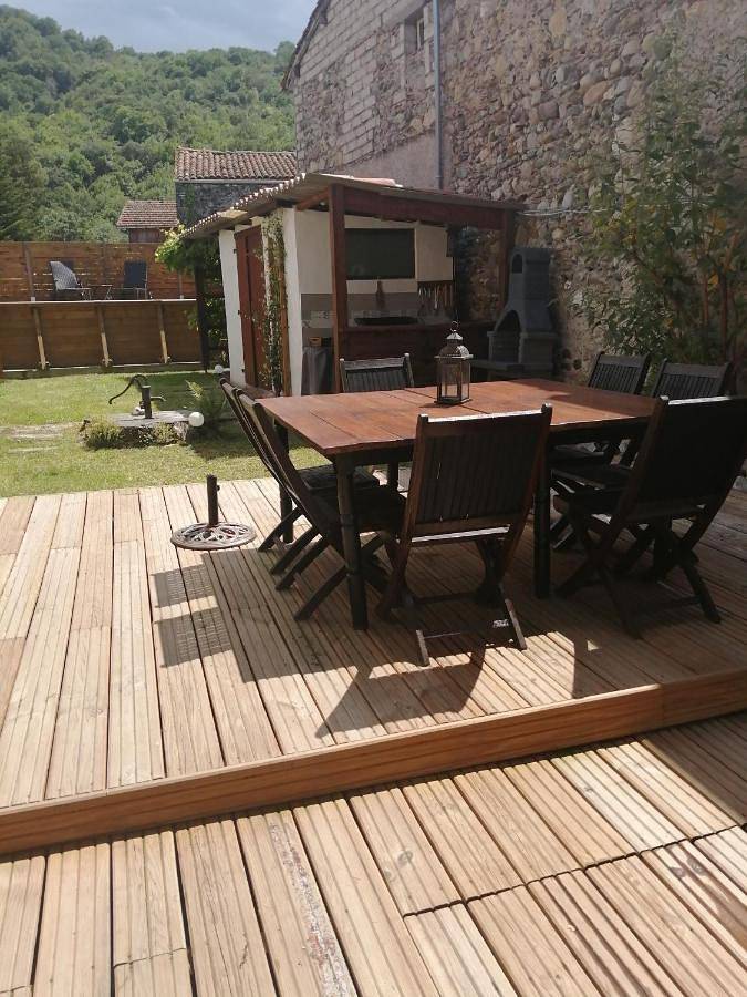 Location de vacances pour 6 personnes, avec Balcon et Terrasse ainsi que Jardin et Piscine dans Izaourt - 4