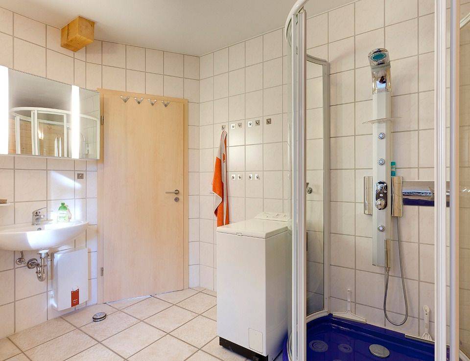 Idyllisches Ferienhaus mit Sauna und Kamin am Krakower See in Serrahn in Serrahn, Kuchelmiß