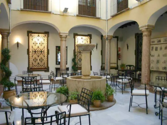 Hotel para 10 personas - 1