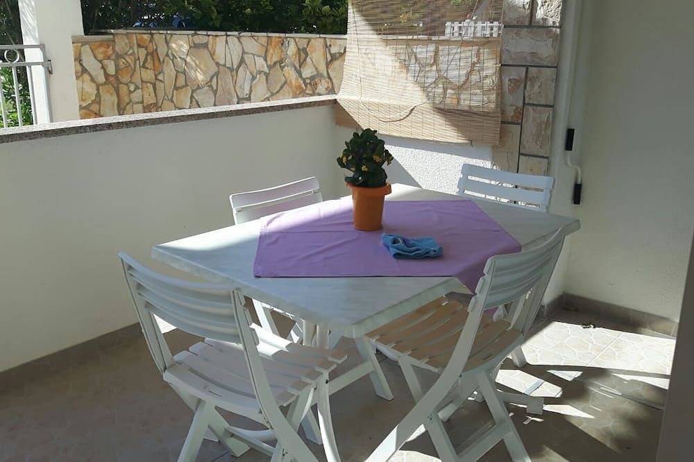 Cały apartament, This apartment is located 300m from the sandy beach and playground in Privlaka, Zadar
