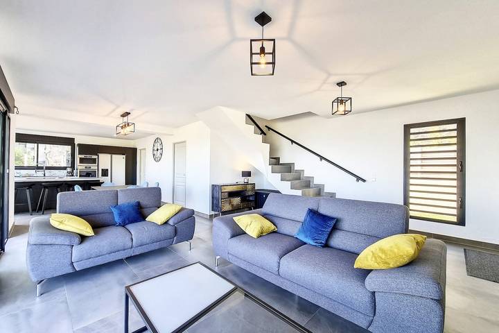 La Villa One - Piscine et vue mer - Clim in Saint-Paul, La Réunion