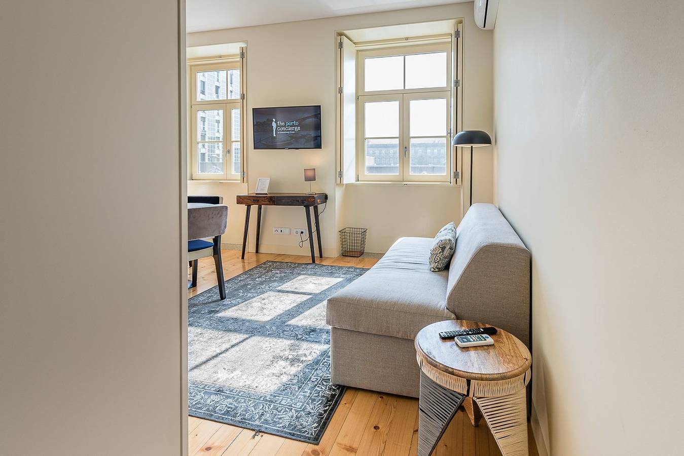 Entire apartment, Guestready - La Maison Aires Gouveia 6 in Miragaia (Porto), Porto