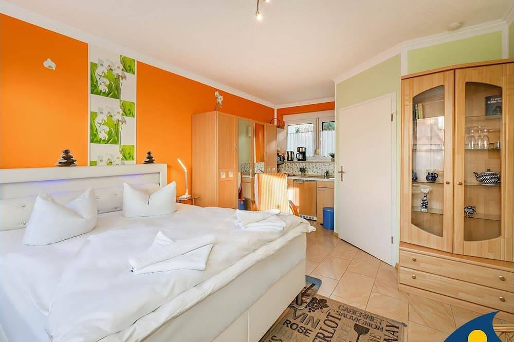 Ganze Wohnung, Haus Kiefernduene Bungalow links - + Bungalow links in Drei Kaiserbäder, Heringsdorf