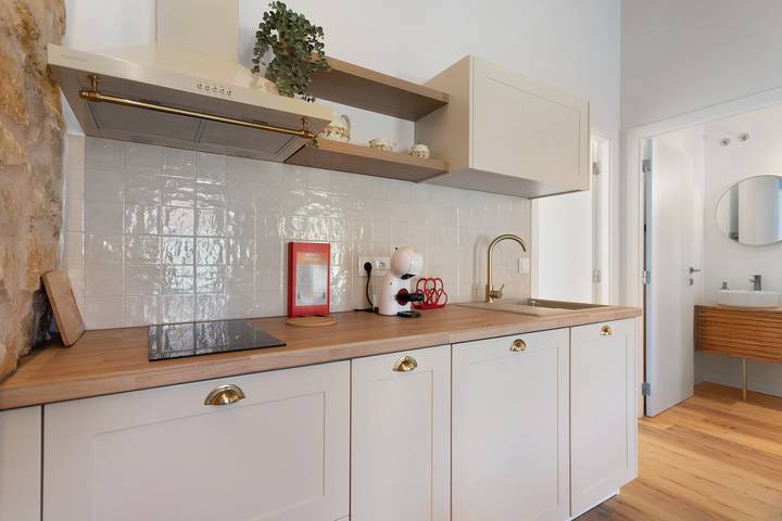 Entire apartment, Vila Santa Luzia 4 with Shared Pool, Wi-Fi and Air Conditioning in Fátima, Santarém District