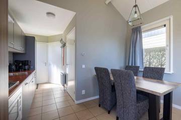 Chalet für 3 Personen in Ijsselmeer, Nordholland, Bild 1