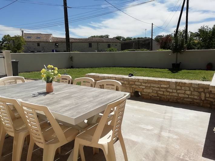 Gîte pour 8 personnes, avec terrasse et jardin dans les Deux-Sèvres - 2