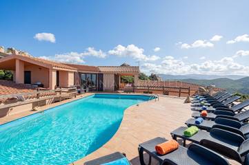 Villa pour 16 Personnes dans Trinità d'Agultu e Vignola, Sardaigne, Photo 4