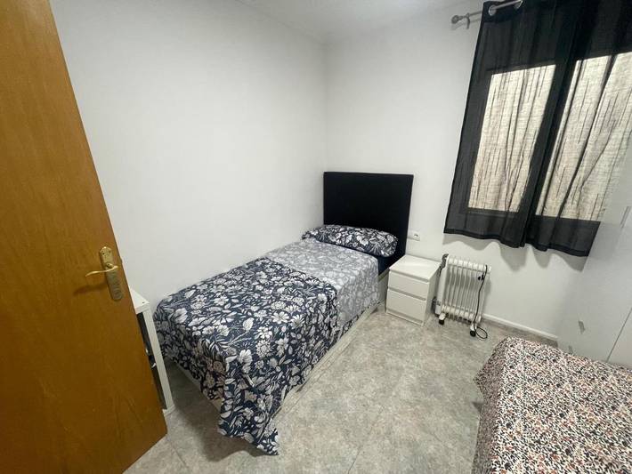 Gîte pour 8 personnes, avec Balcon ainsi que Terrasse et Vue à Terrassa - 2