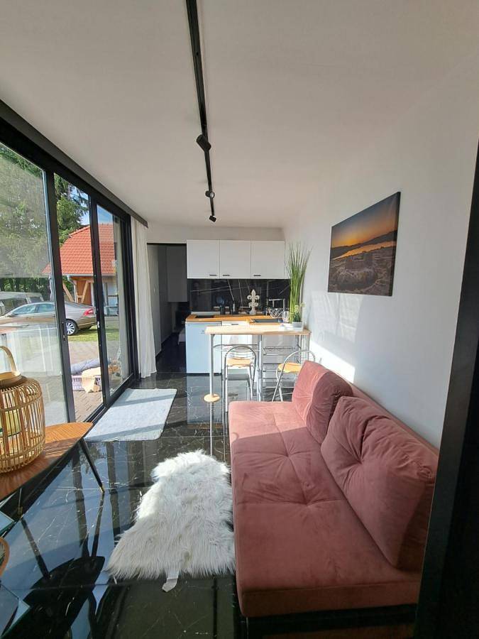 Ferienhaus für 2 Personen, mit Garten und Seeblick sowie Kinderpool und Ausblick in Driedorf - 3