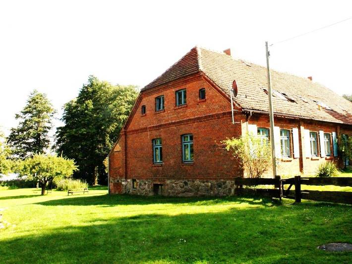 Ferienhaus für 32 Personen, mit Garten und Terrasse in Hohen Pritz