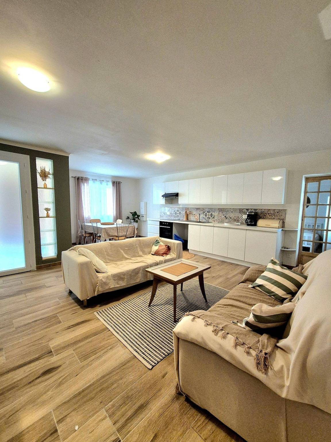 Ganze Wohnung, Le Carmen Apartment – Zentrale, familienfreundliche Unterkunft in Saint-Hippolyte in Saint-Hippolyte (Languedoc-Roussillon), Côte d'Améthyste