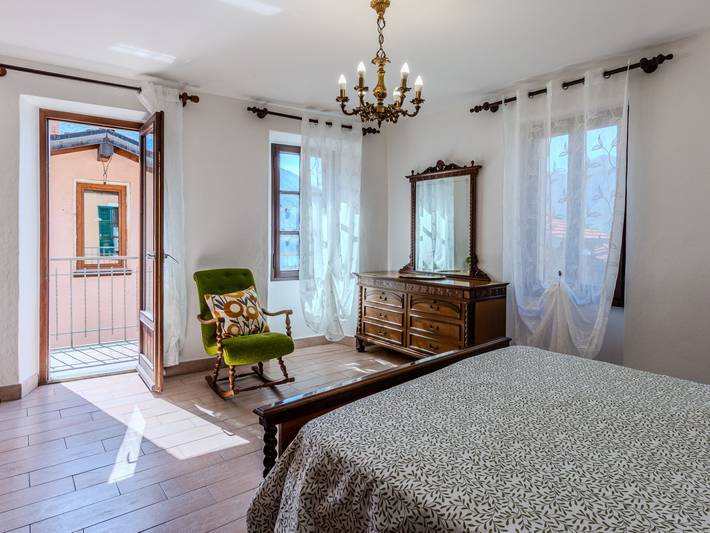 Ferienhaus für 6 Personen, mit Balkon und Terrasse sowie Garten und Seeblick am Luganersee - 4