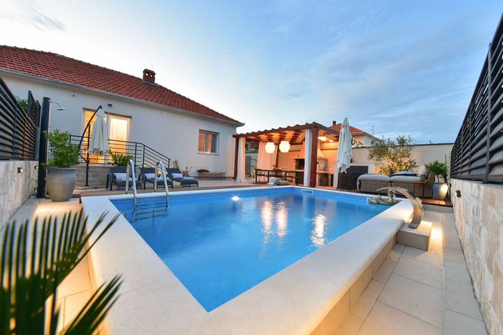 Chalet para 6 personas, con balcón y jardín, Familias con niños - 1