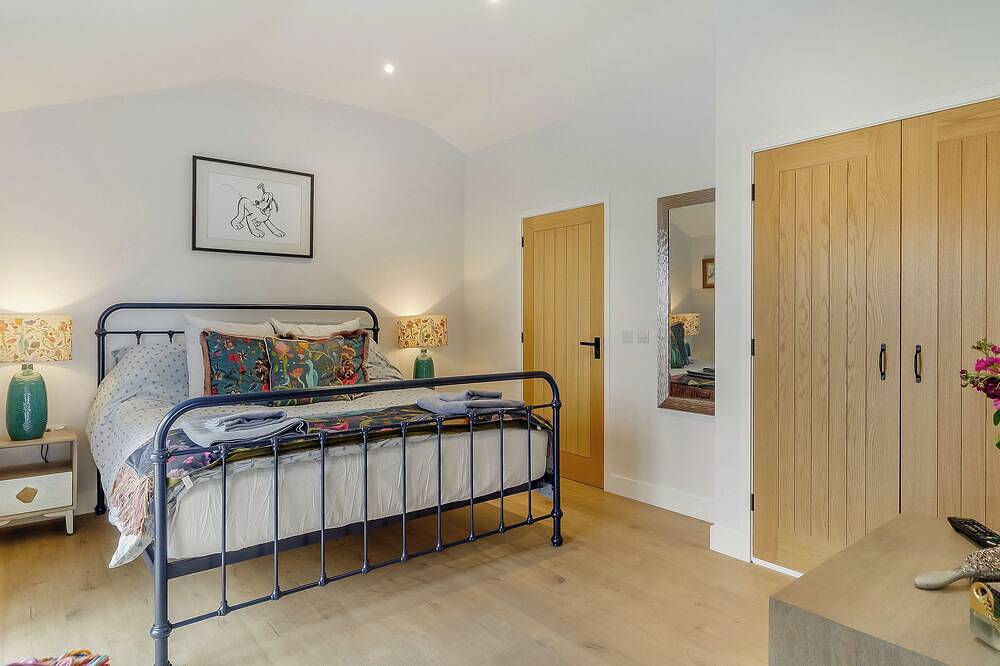 1 bedroom accommodation in Stowupland, near Stowmarket in Suffolk