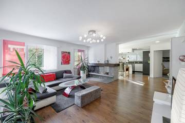 Vacation Rental for 5 Guests in Scuol, Lower Engadine, Picture 1