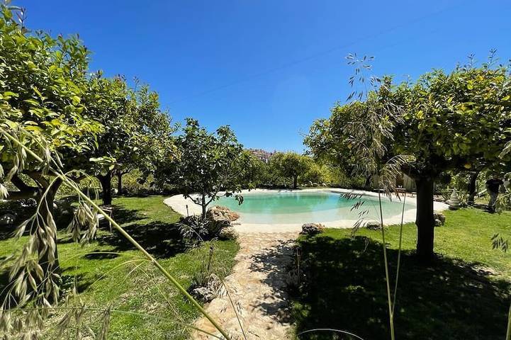 Villa pour 8 personnes, avec jacuzzi ainsi que terrasse et jardin, animaux acceptés - 1