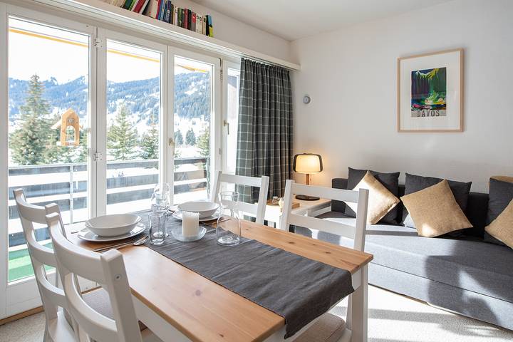 Ferienwohnung für 2 Personen, mit Balkon und Ausblick sowie Garten in Davos - 3
