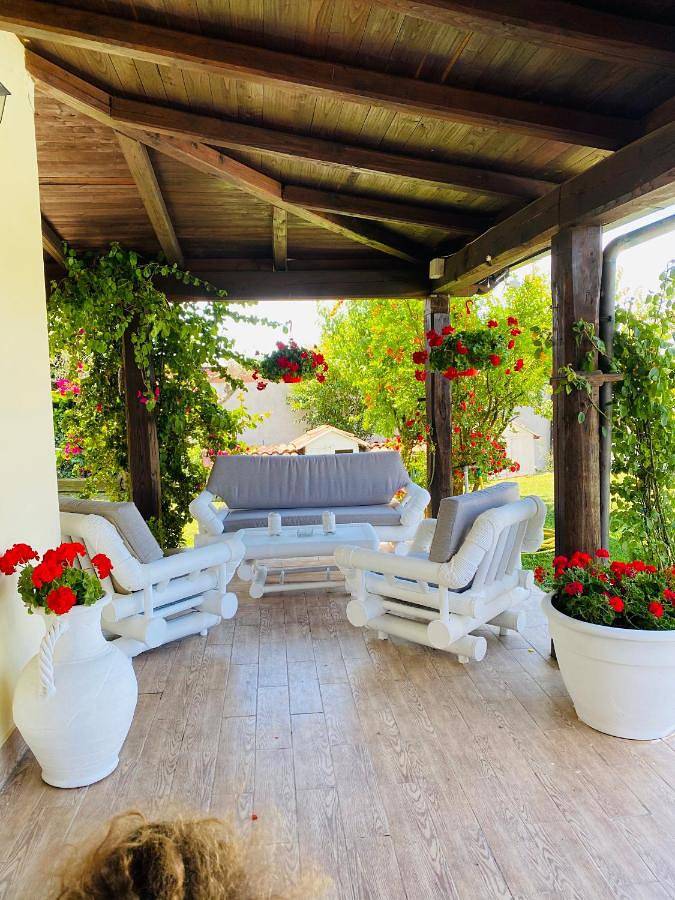 Villa per 6 persone, con Idromassaggio e Terrazza nonché Giardino e Piscina a Formello