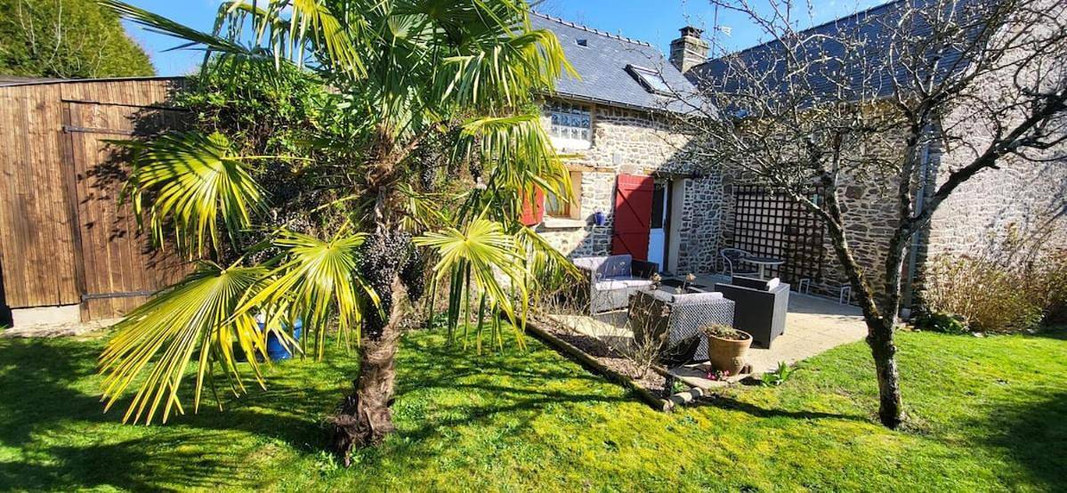 Three-Bedroom House in Hardanges, Mayenne