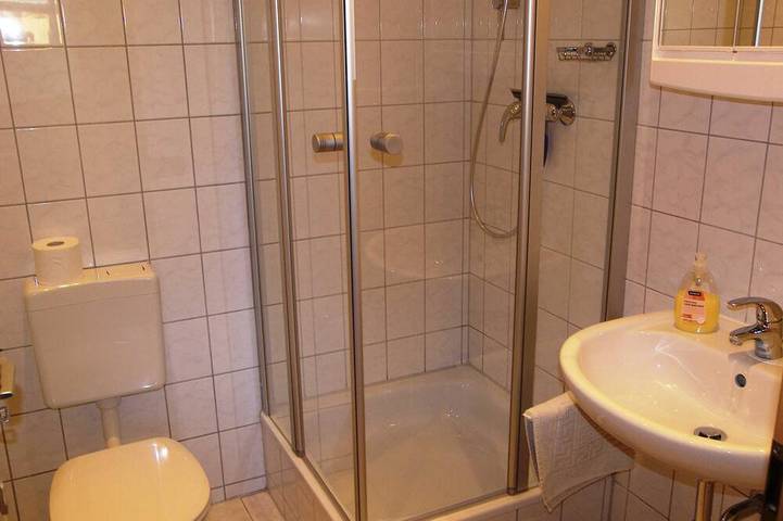 Bungalow für 3 Personen, mit Garten und Terrasse in Zempin - 4